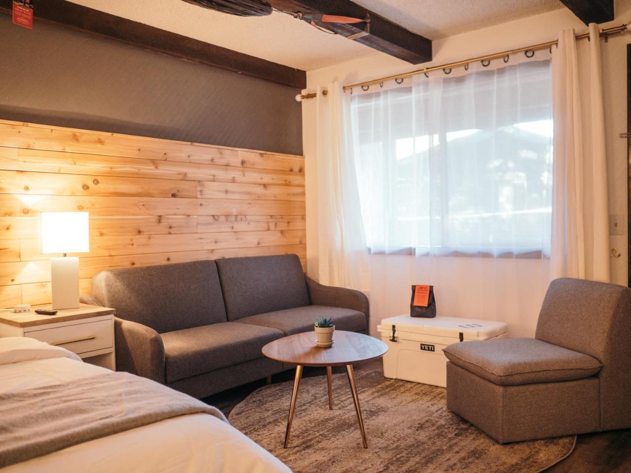 ล็อก เบนด์ Hotel ภายนอก รูปภาพ